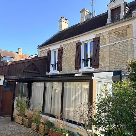Casa de Férias Des Malons - Maison à 100m De La