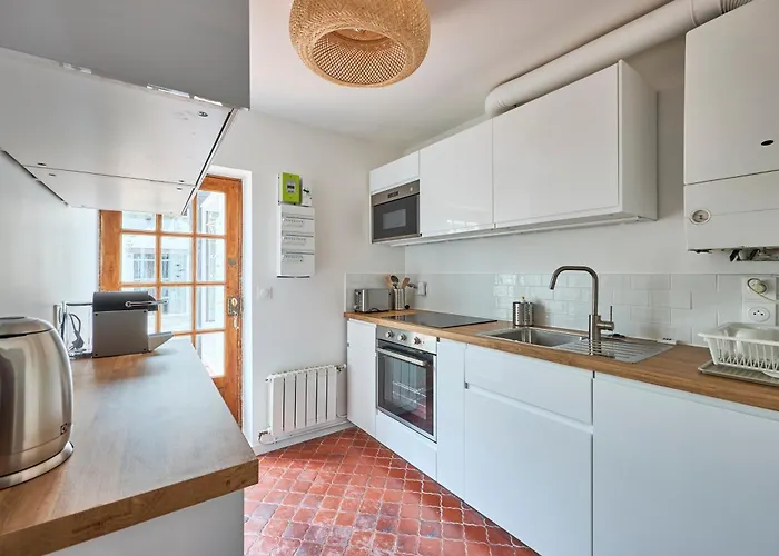 Holiday home Des Malons - Maison A 100m De La *