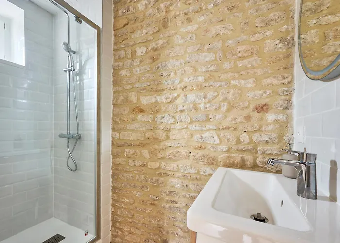 Holiday home Des Malons - Maison A 100m De La