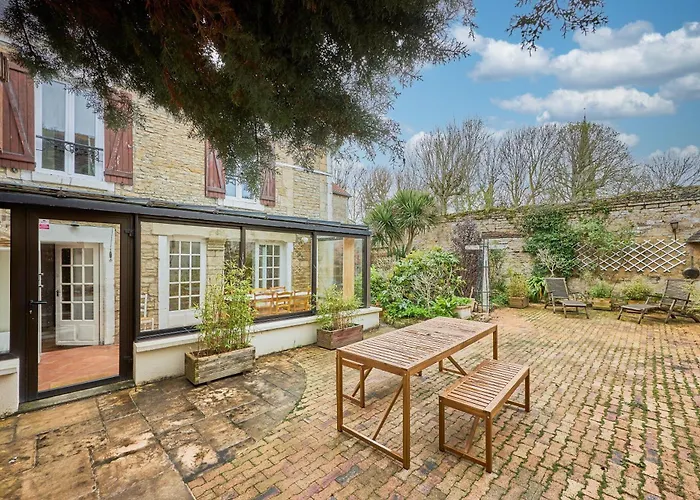 Des Malons - Maison A 100m De La בית נופש *