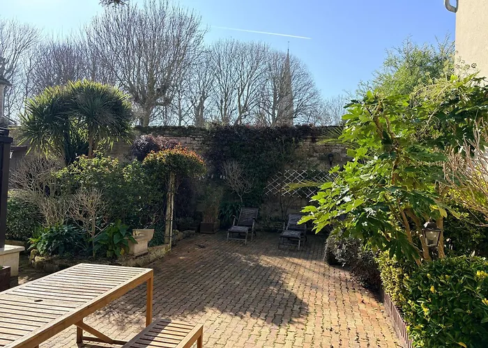 Des Malons - Maison A 100m De La